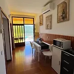 Alma Apartmán