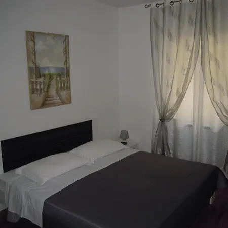 Alma Apartmán